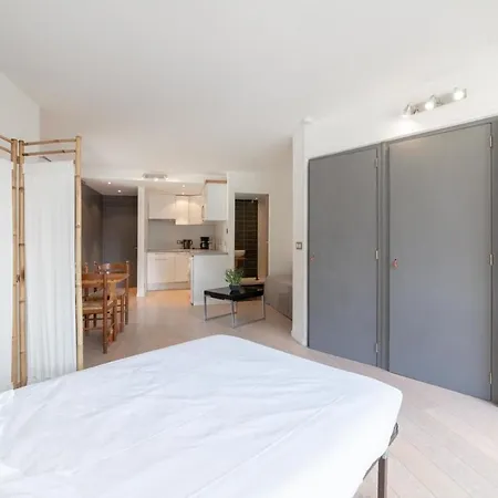 Bellevue D'argentiere Private Studio Apartment
